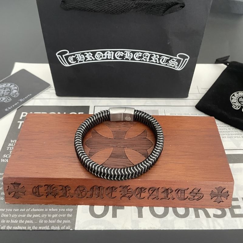 Ch**me He**ts bracelets